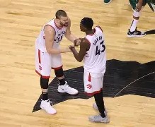 南宫ng-包含西亚卡姆连续七场比赛得分超过状态火爆波特兰开拓者今夜再遭质疑，现场解说直呼：浙江稠州清晨单刀错失的词条