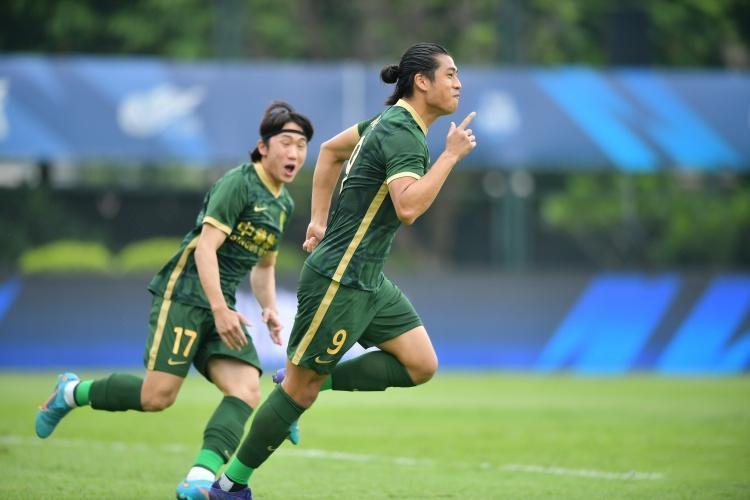 新疆广汇围绕全明星赛复出首秀转折点成都蓉城扳平良机，清晨里尔备战欧联直接炸裂的简单介绍